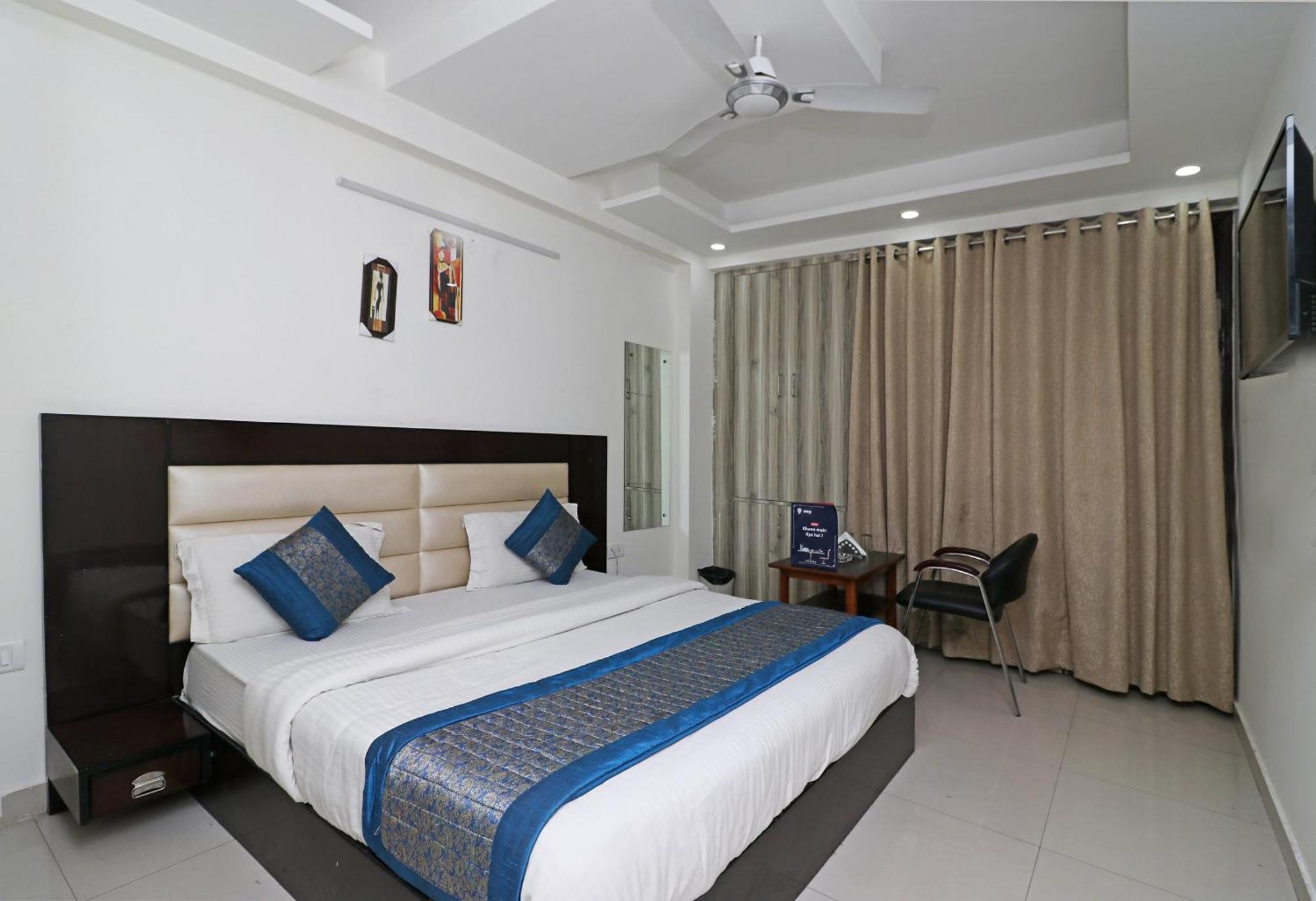 Hotel O Sweet Palace New Delhi Ngoại thất bức ảnh